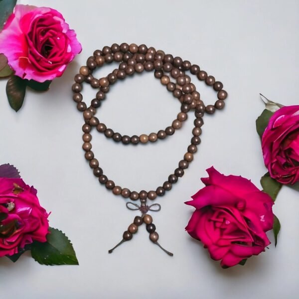 Collier Mala Bois de Santal